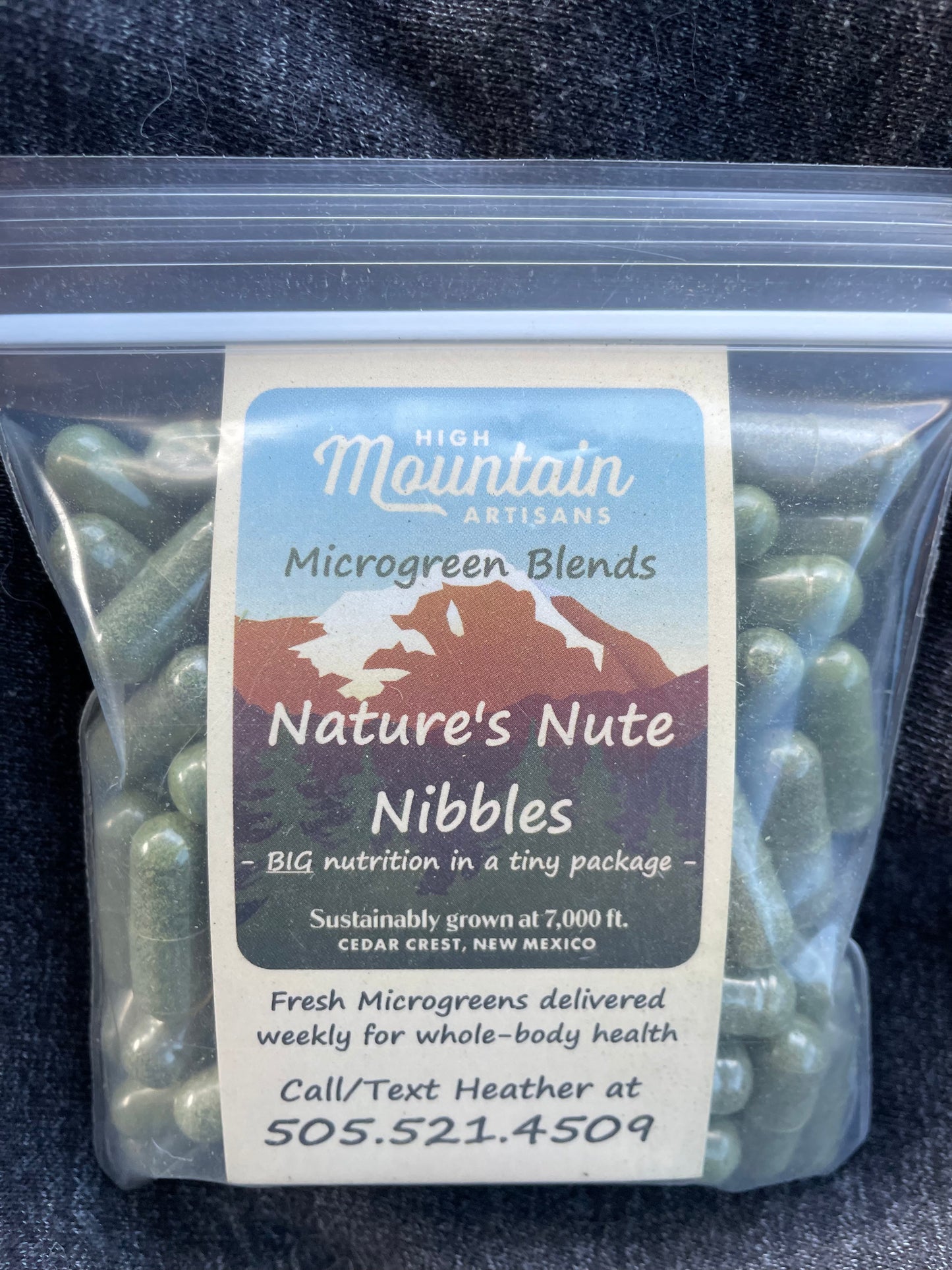 2 week's supply of Nature's Nute Nibbles Holistic Mix - Freeze Dried - In CAPSULE form!